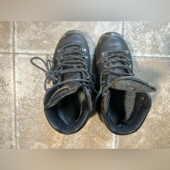 ZAMBERLAN 310 Skill GTX Womens Hiking Boot size 6 - Picture 3 of 7